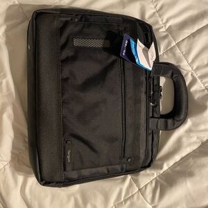 Targus Professional Black Briefcase Laptop Bag